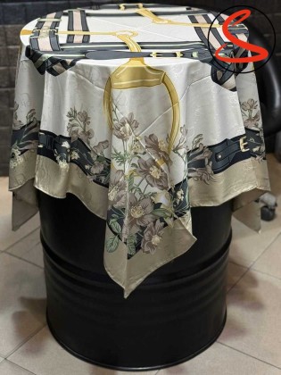 روسری ابریشم ژاکارد وارداتی طوسی کد C25270