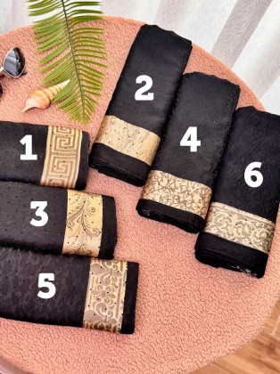 روسری مشکی حاشیه طلایی با نگین بارانی طرح 4 کد C24339