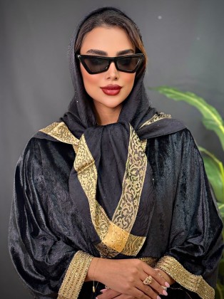 روسری مشکی حاشیه طلایی با نگین بارانی طرح 5 کد C24346