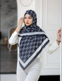 روسری نخی طرح شنل سرمه ای کد C24591